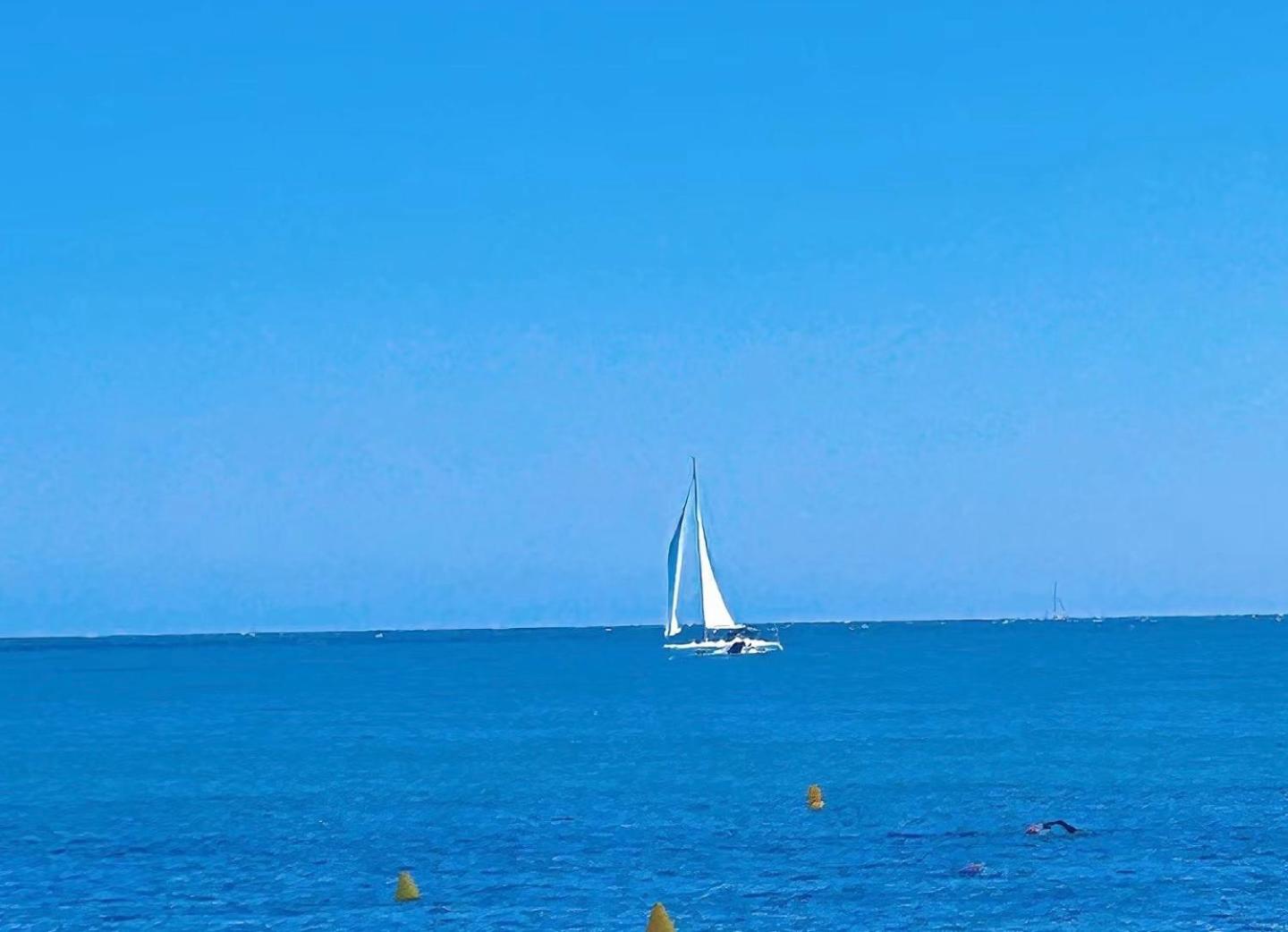 Apartamentos Playa Badalona Zewnętrze zdjęcie